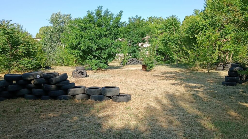 Paintball pálya képe Orosházán, természetes környezetben